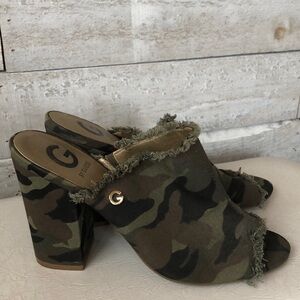 Guess Camo fringed block heel sandals